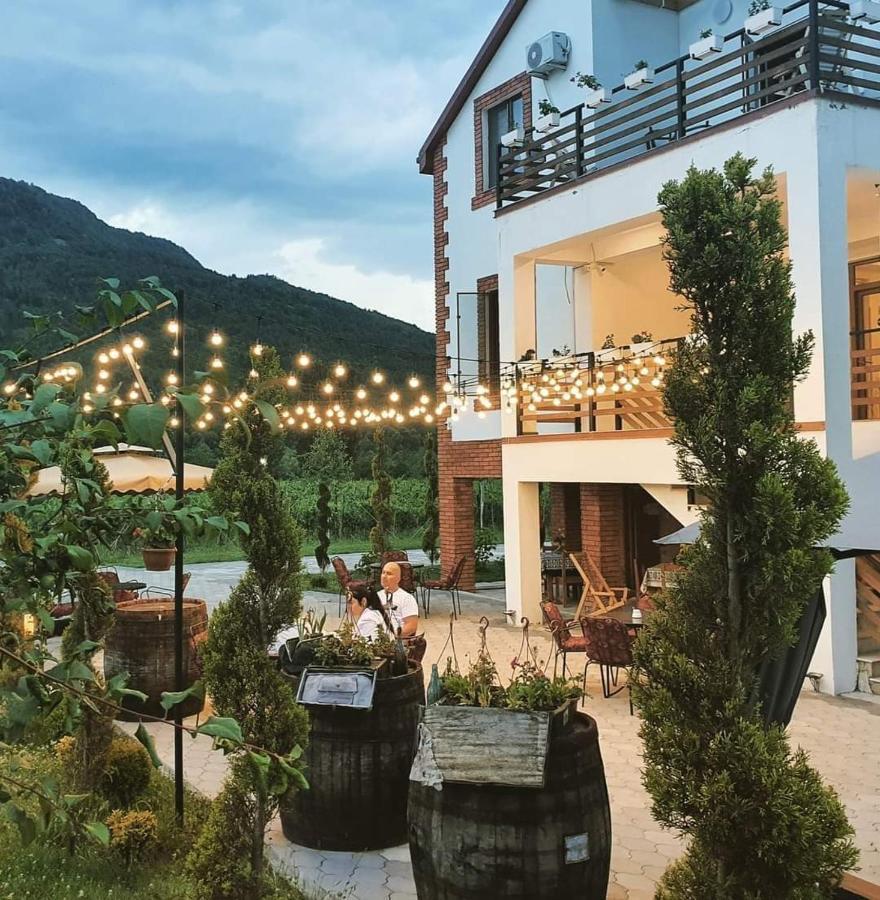 Hotel Karse Ambrolauri Esterno foto